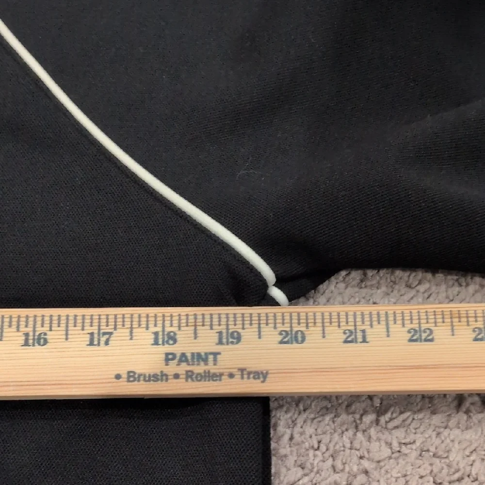 SPANX Airpique Black Sweatshirt with White Trim - Picture 4 of 7